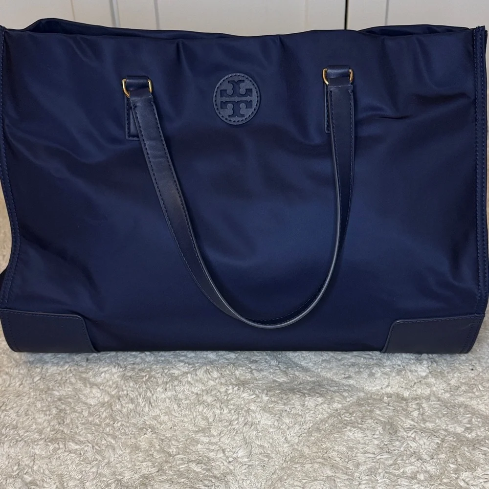 NWOT Tory Burch Midnight Blue Ella Nylon Tote - Picture 1 of 13